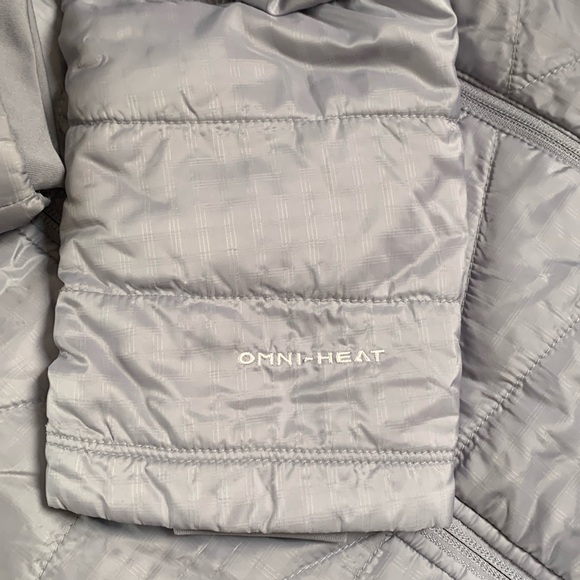 Columbia Women’s Mighty Lite Hooded Jacket, Light Gray Color, Size S - Picture 3 of 8